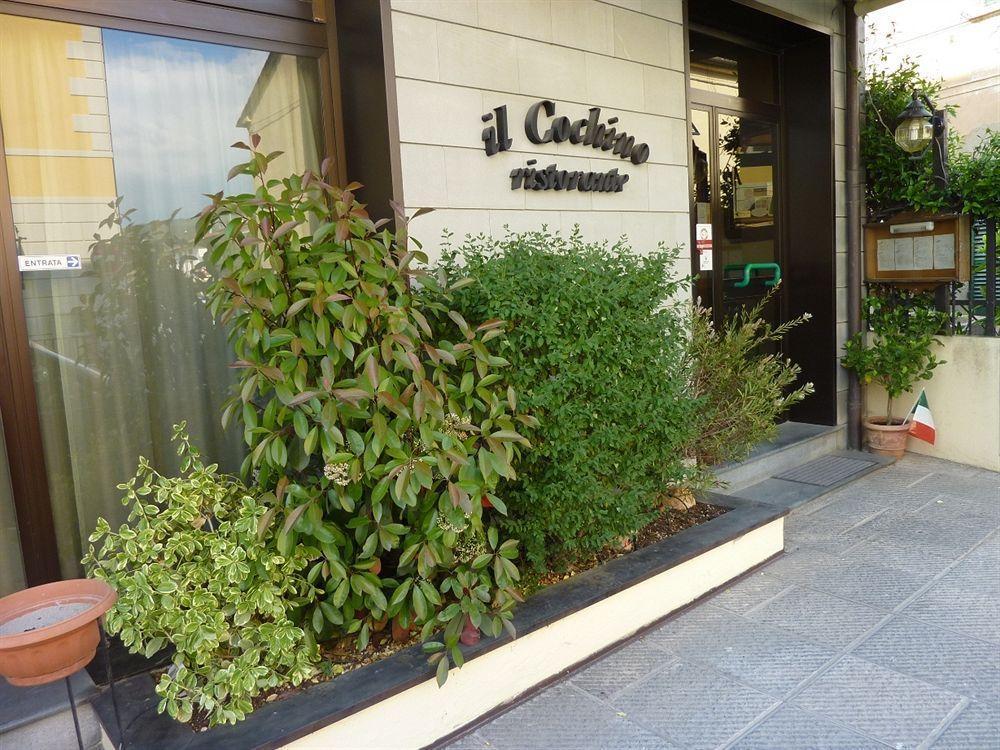Albergo Il Cochino Montale  Luaran gambar