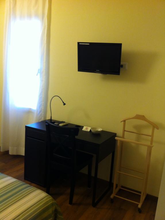 Albergo Il Cochino Montale  Luaran gambar