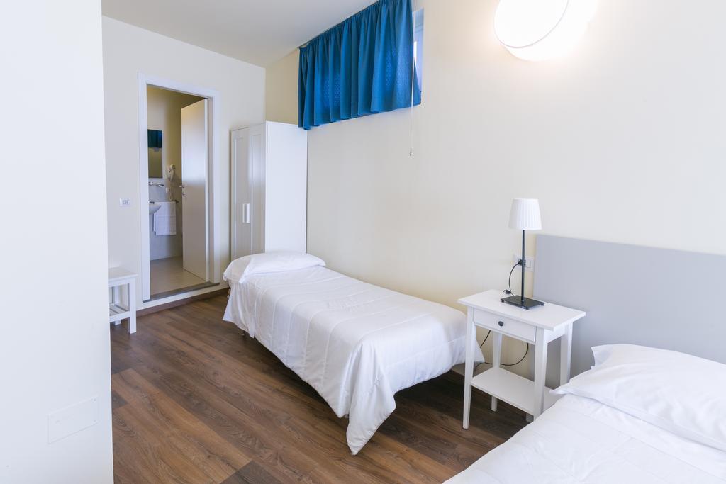 Albergo Il Cochino Montale  Luaran gambar